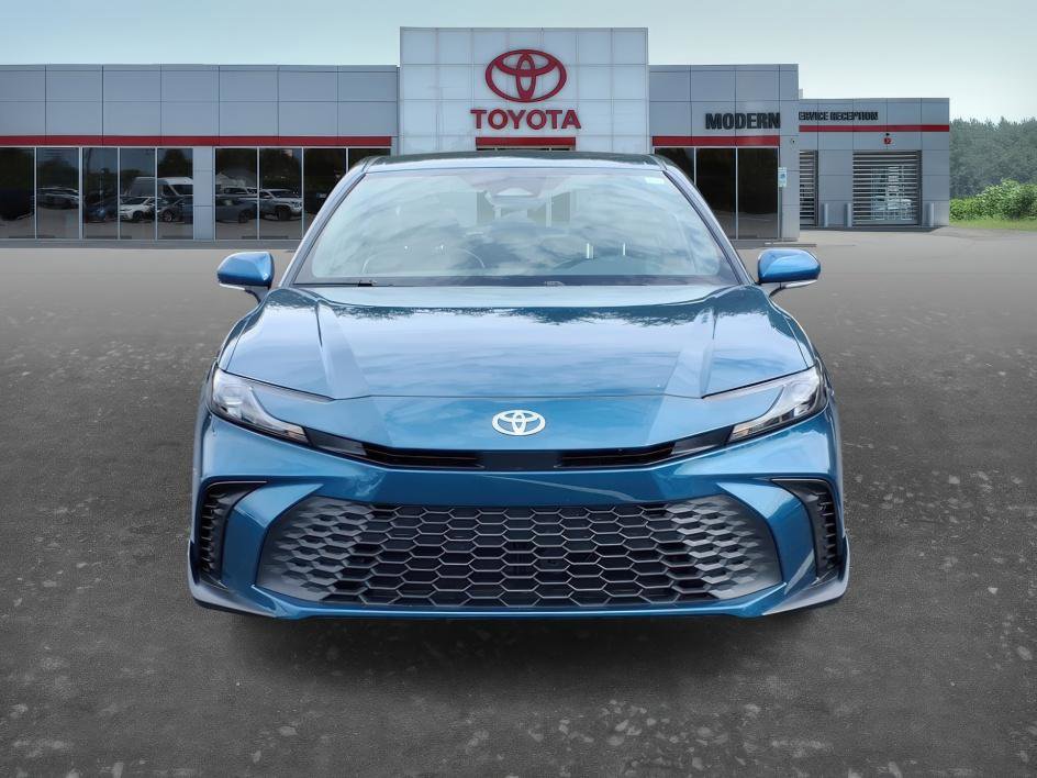 Certified 2025 Toyota Camry SE image 2