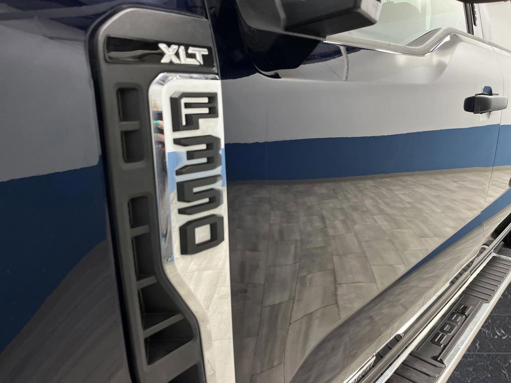 Used 2023 Ford F350 XLT image 35
