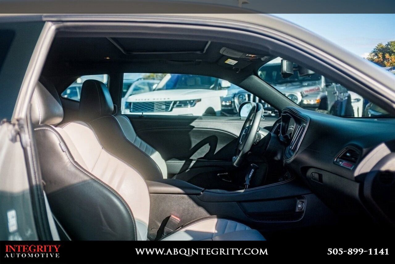 Used 2023 Dodge Challenger SRT Hellcat RWD image 36