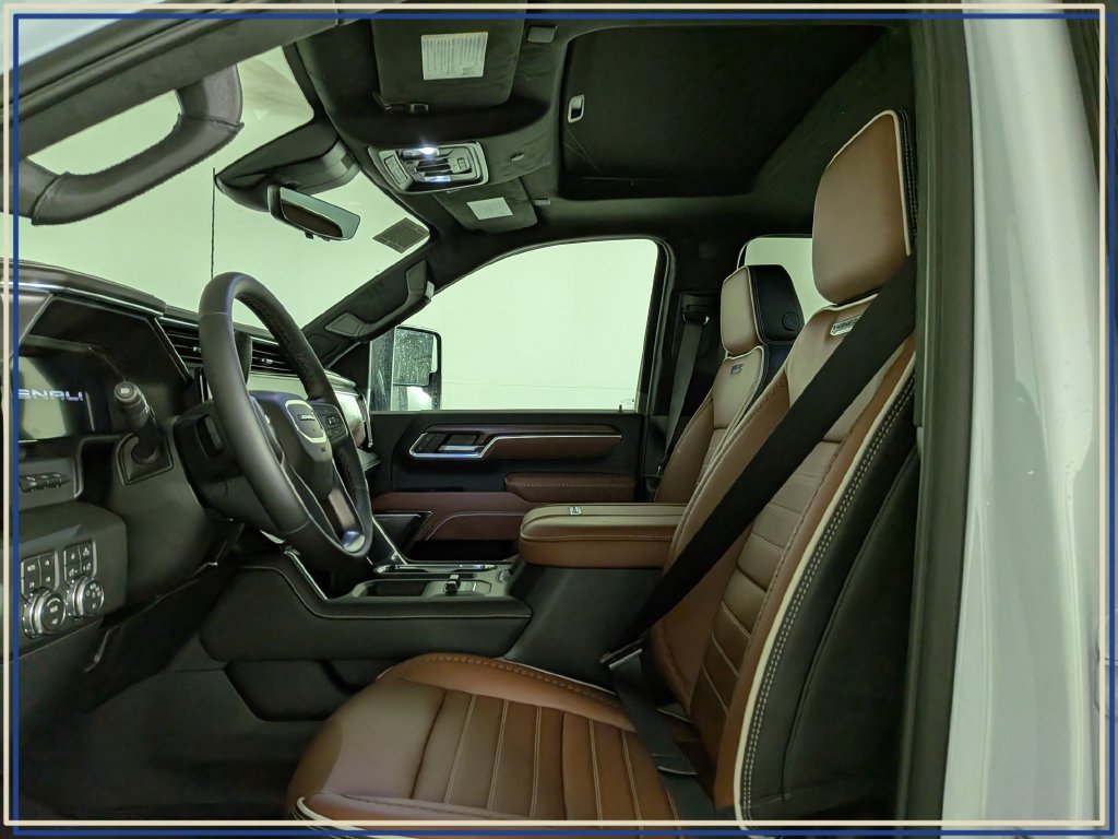 New 2026 GMC Sierra 3500 Denali Ultimate AWD/4WD image 15