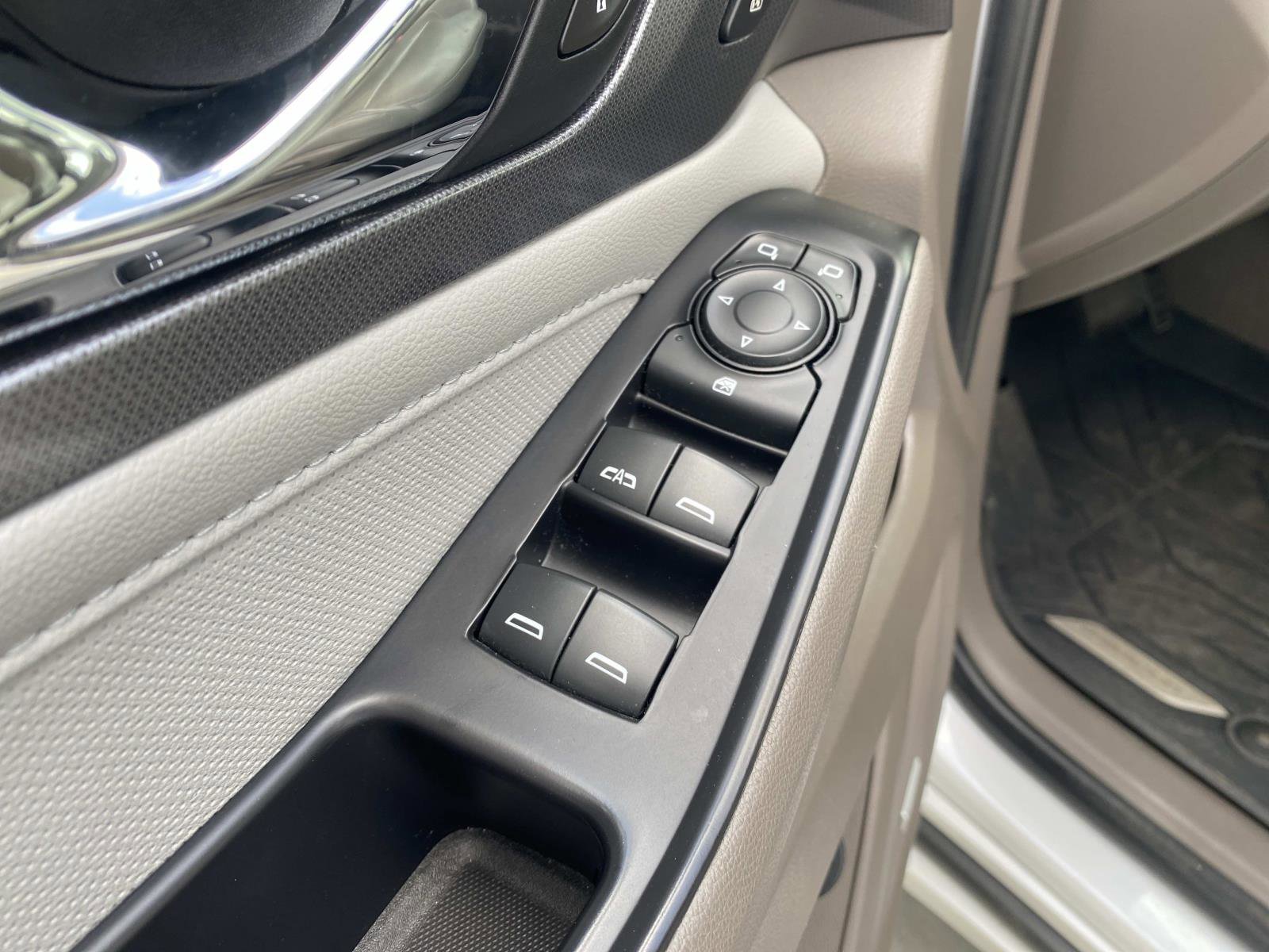 Used 2021 Chevrolet Traverse Premier image 18