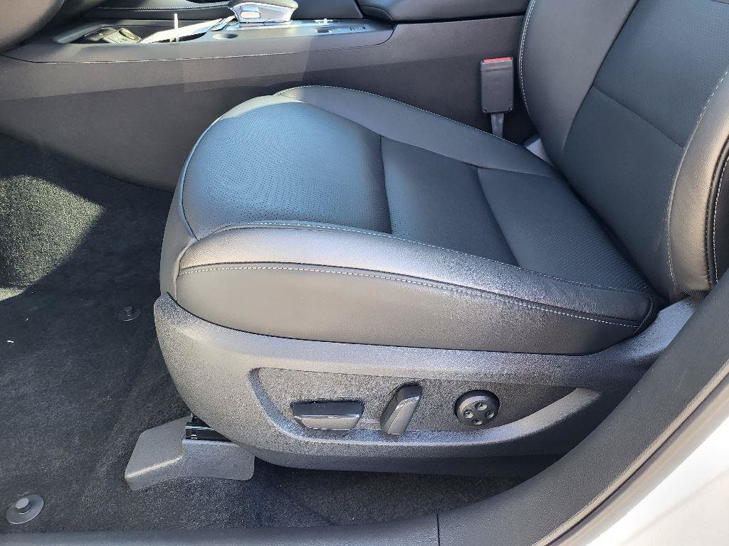 Used 2024 INFINITI QX50 Luxe w/ Cargo Package AWD/4WD image 7