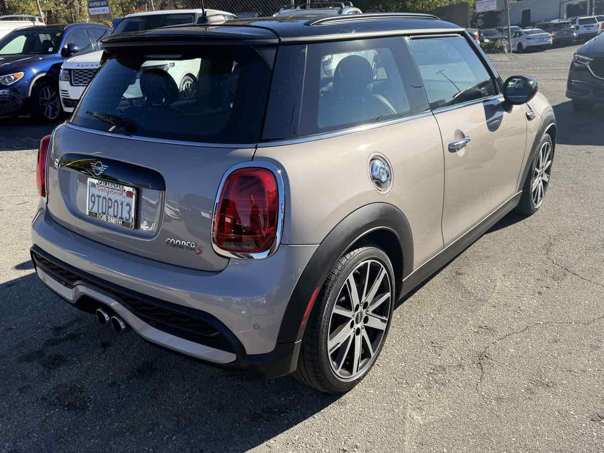 Used 2022 MINI Cooper S image 6