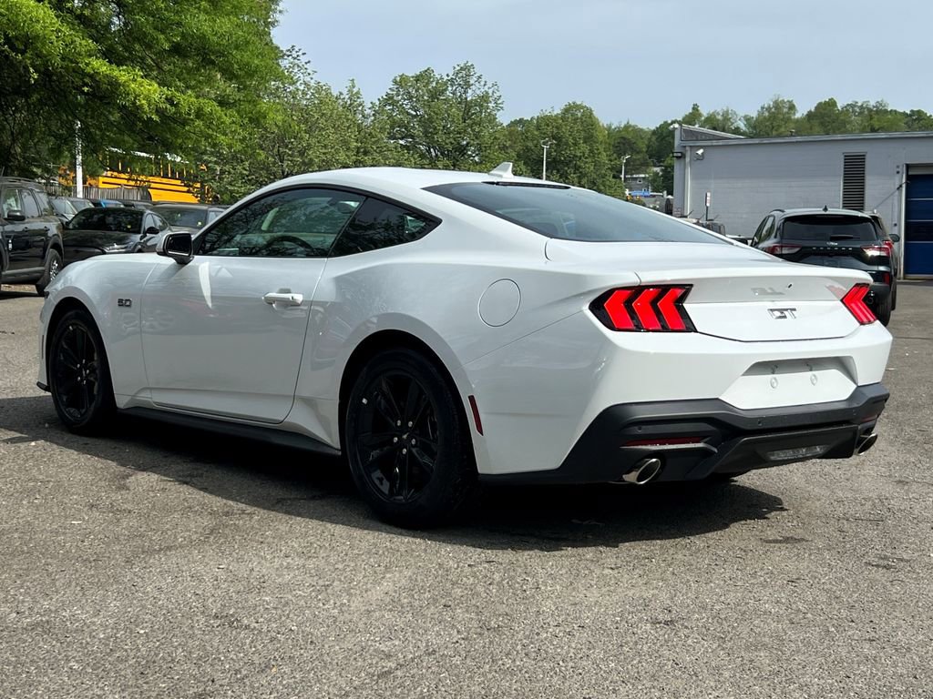 New 2026 Ford Mustang GT RWD image 4