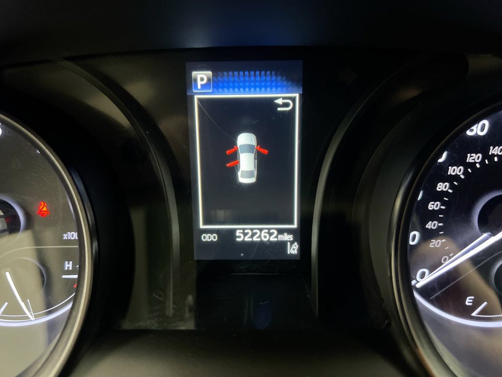 Used 2024 Toyota Camry SE FWD image 13