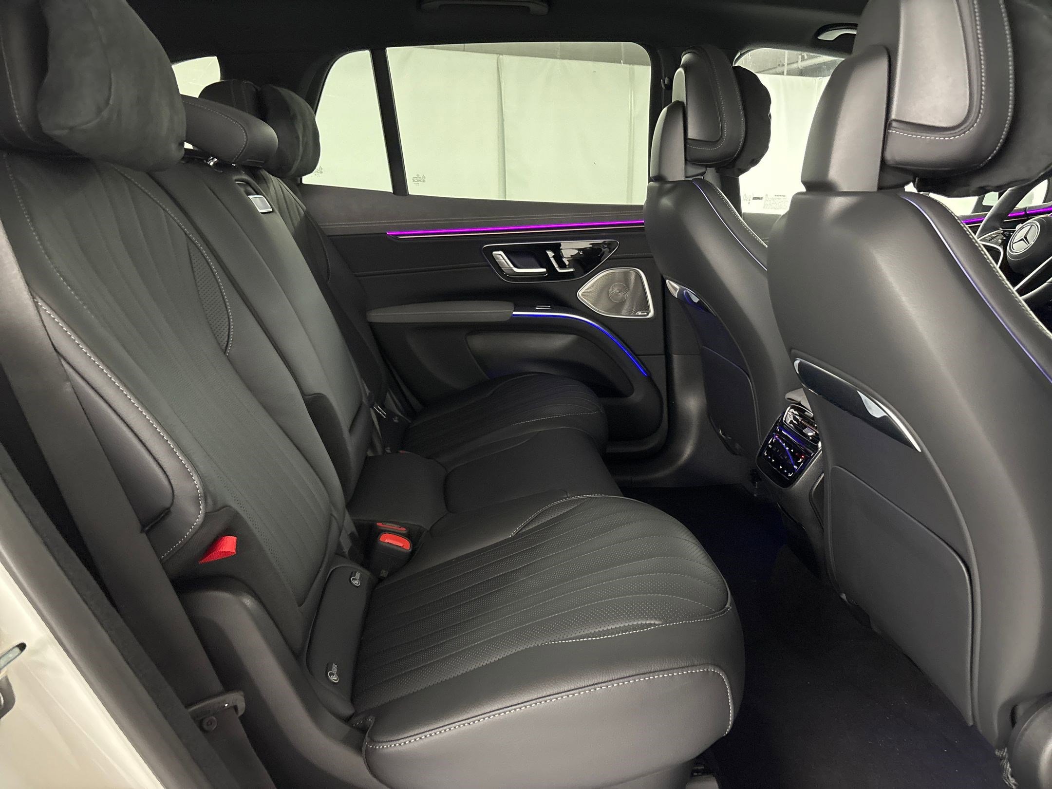 New 2026 Mercedes-Benz EQS 400 4MATIC SUV image 27