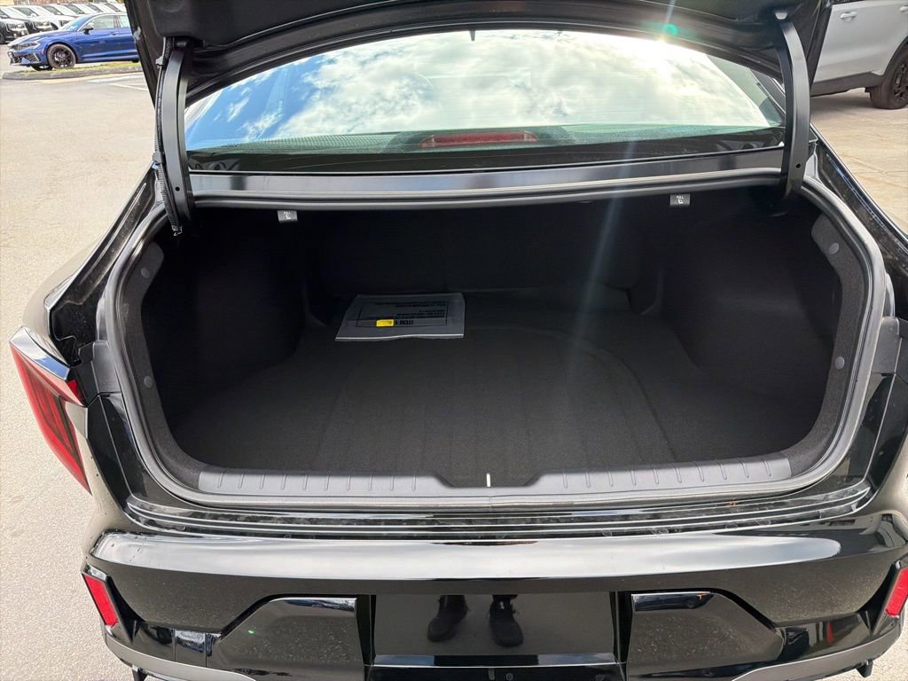 New 2026 Kia K4 GT-Line FWD image 17