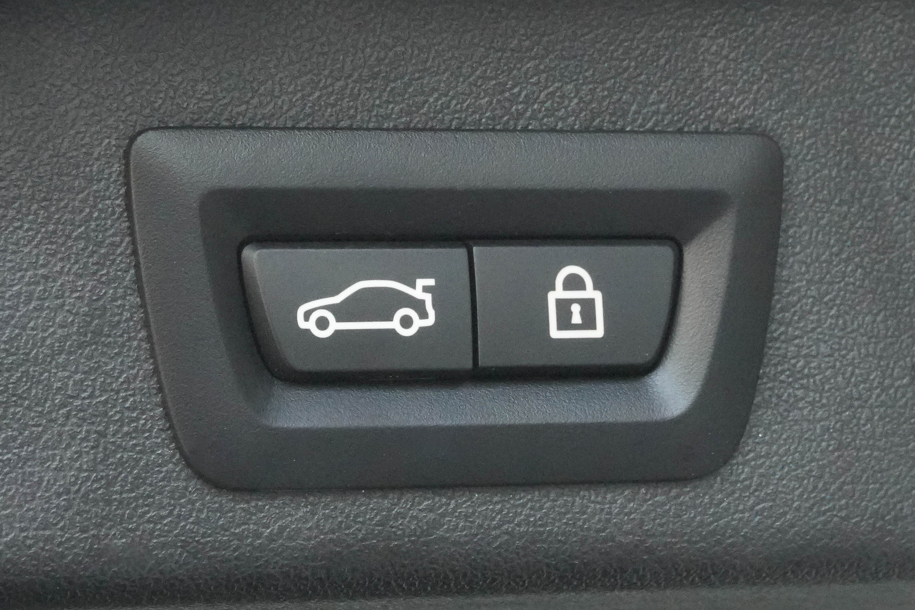 Certified 2023 BMW X5 xDrive40i w/ Premium Package image 39