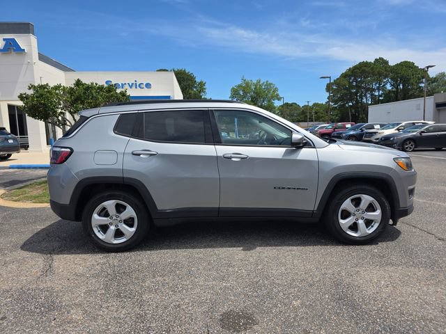 Used 2021 Jeep Compass Latitude w/ Sun and Sound Group FWD image 3
