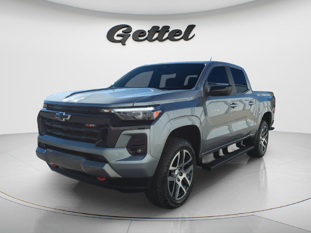 Used 2023 Chevrolet Colorado Z71 w/ Z71 Convenience Package 2 AWD/4WD image 1