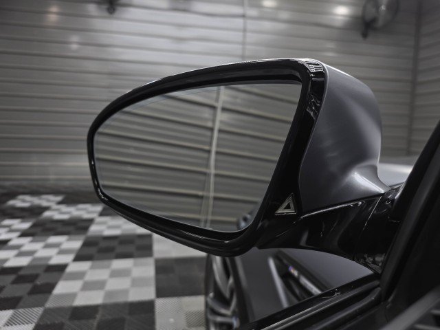 Used 2016 BMW M6 Convertible RWD image 33