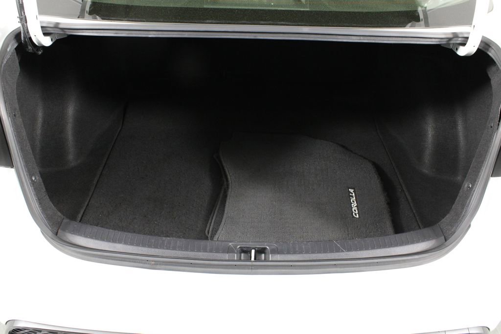 Used 2020 Toyota Corolla SE image 16