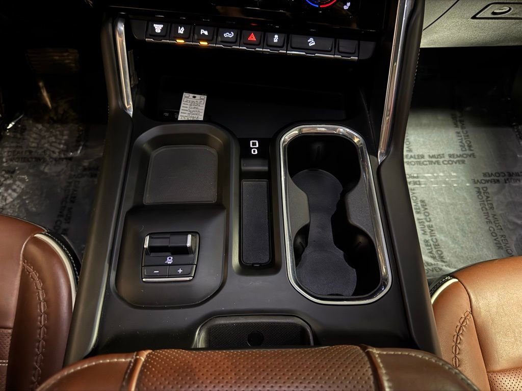 Used 2024 GMC Sierra 2500 Denali Ultimate w/ LPO, GMC Protection Package image 11