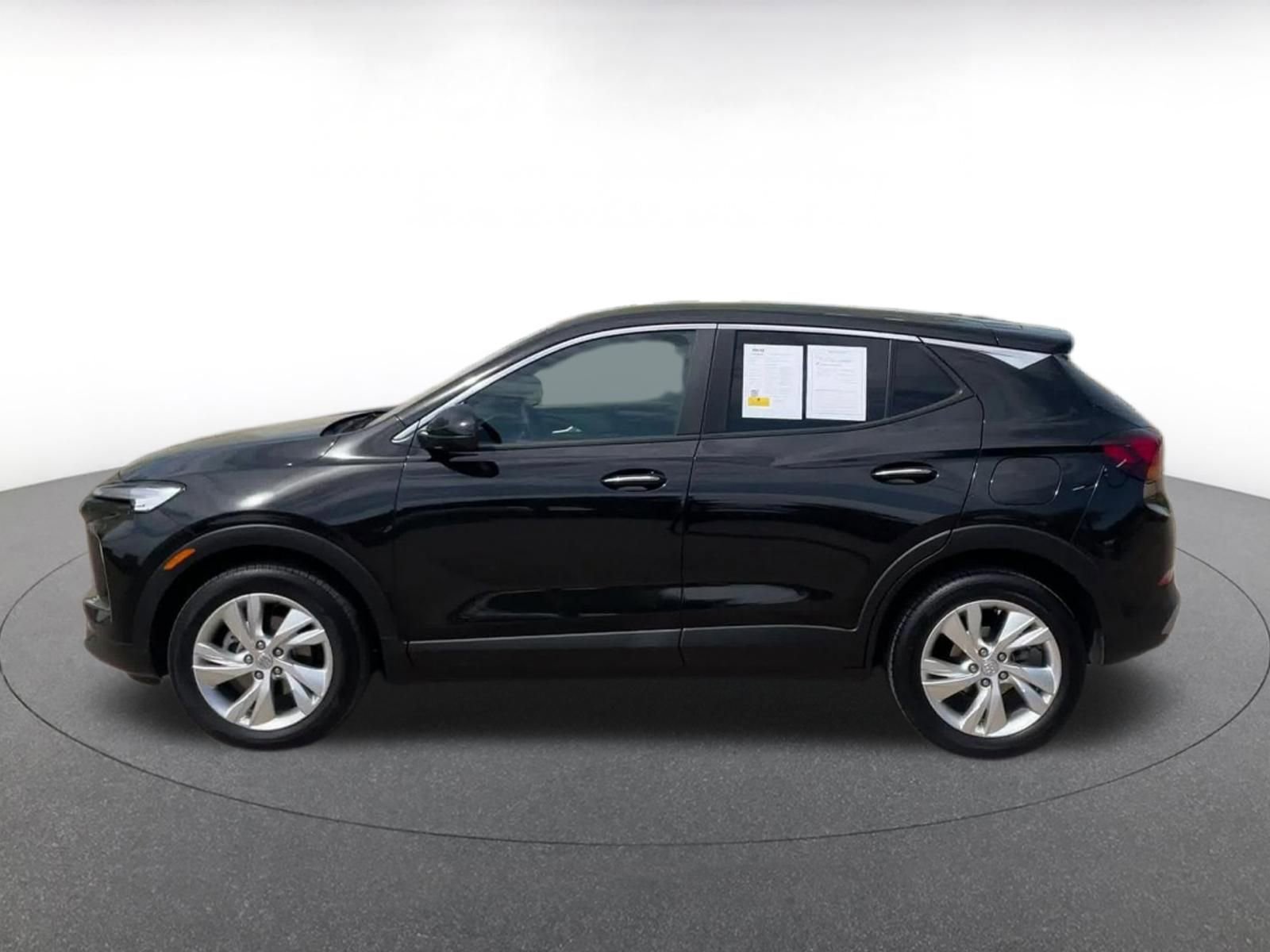 Used 2025 Buick Encore GX Preferred image 9