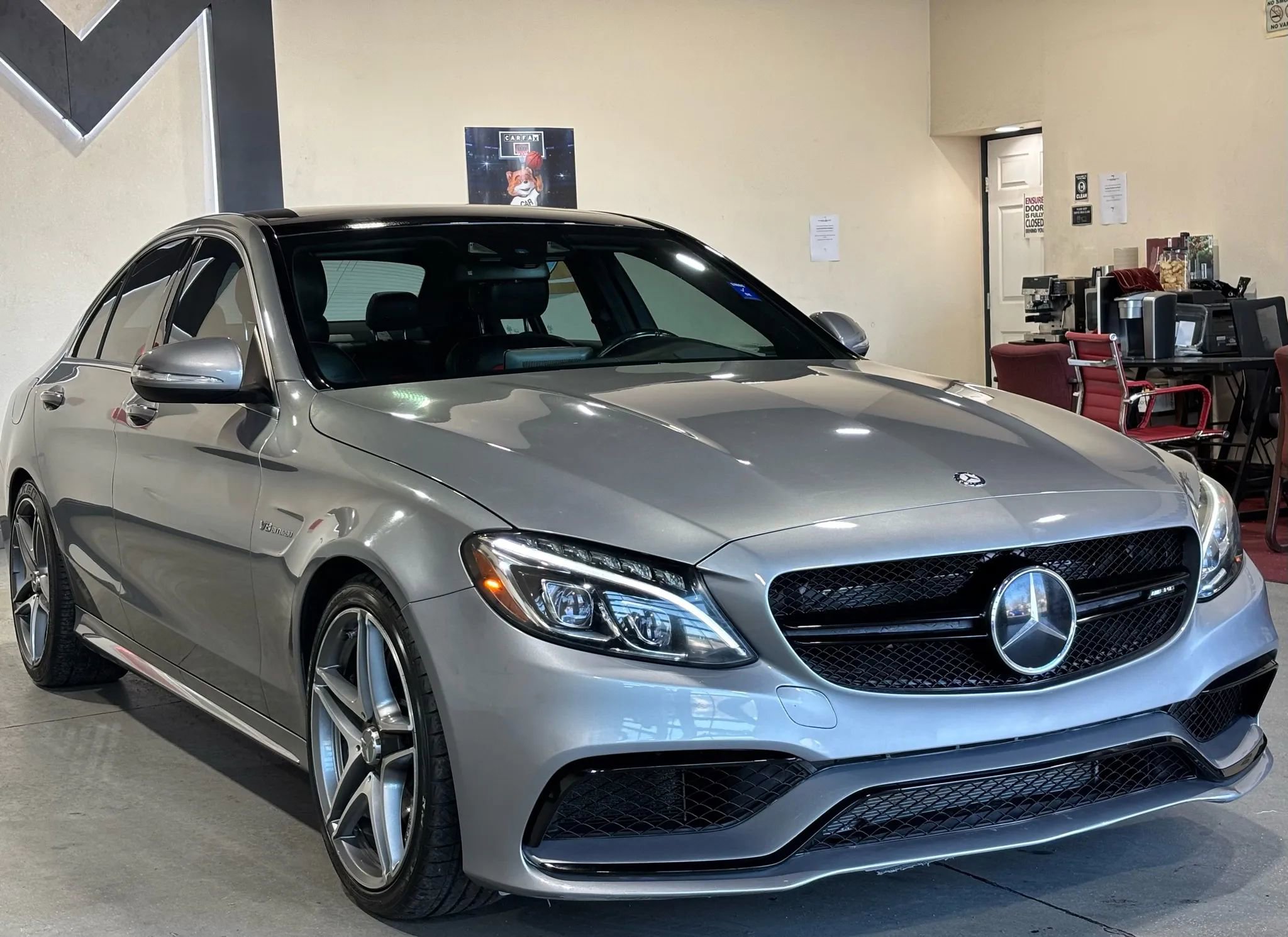 Used 2015 Mercedes-Benz C 63 AMG Sedan image 3