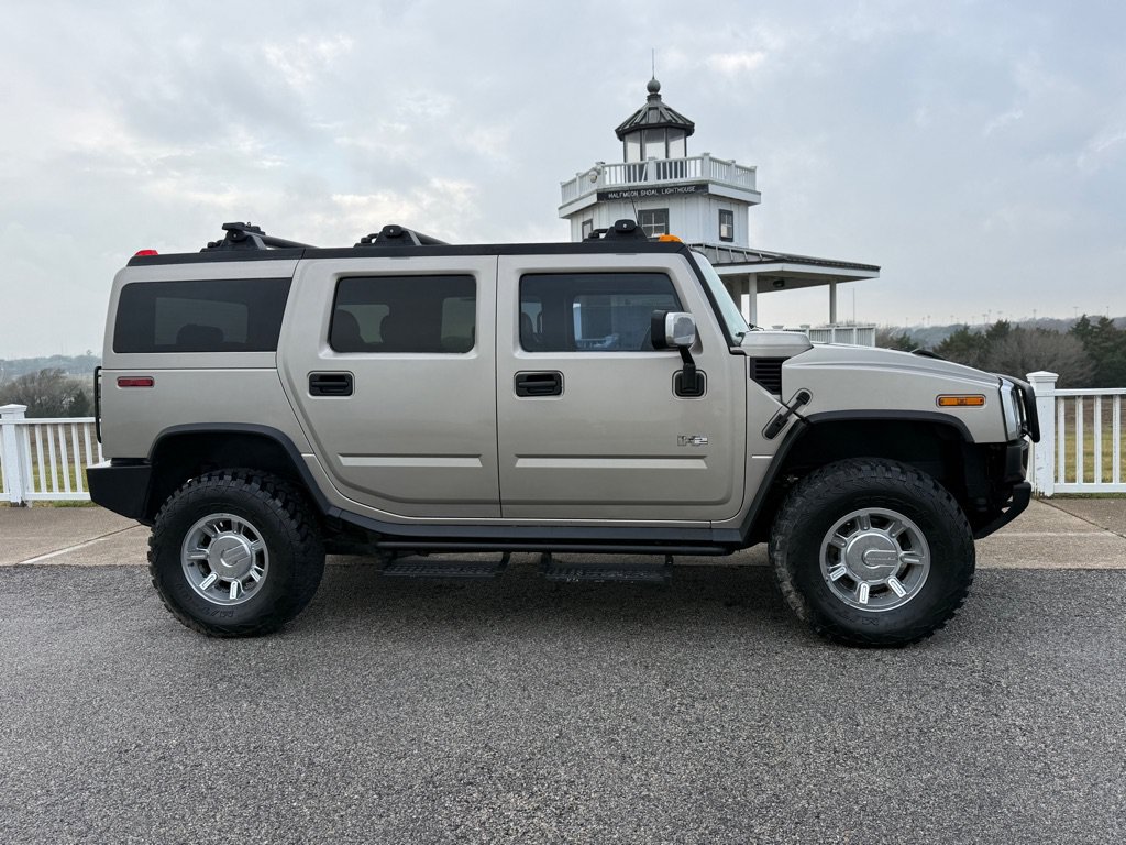 Used 2003 HUMMER H2 w/ Preferred Equipment Group AWD/4WD image 4