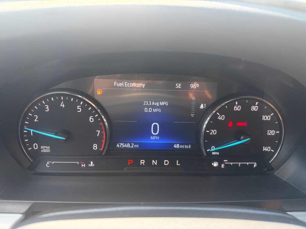 Used 2022 Ford Explorer XLT w/ Equipment Group 202A AWD/4WD image 38