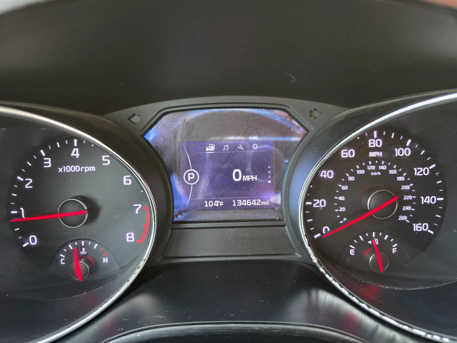 Used 2017 Kia Sedona LX w/ LX Essentials Premium Package FWD image 17