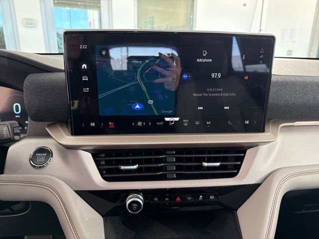 Used 2025 Ford Explorer Active w/ Active Comfort Package image 25