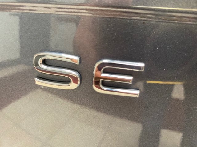 Used 2023 Volkswagen Tiguan SE FWD image 21