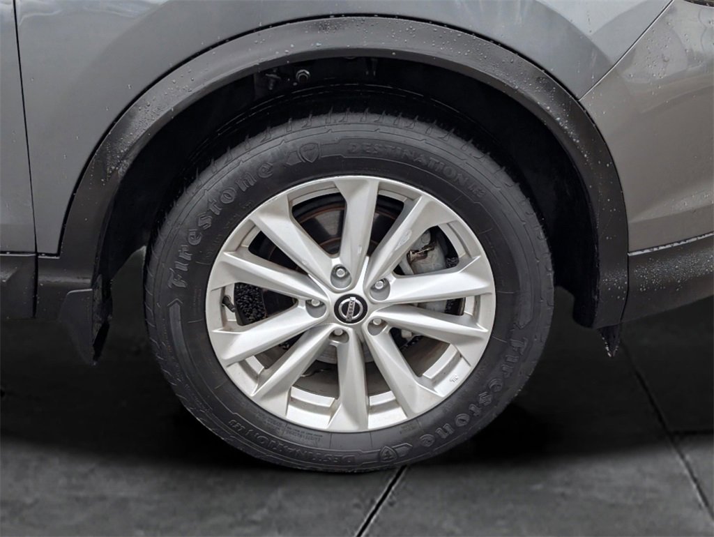 Certified 2019 Nissan Rogue Sport SV w/ Technology Package image 11