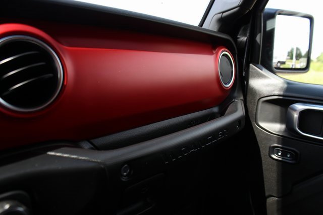 Used 2022 Jeep Wrangler Rubicon w/ Cold Weather Group image 21