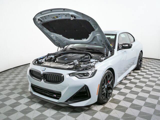 Used 2026 BMW M240i Coupe w/ Premium Package RWD image 28