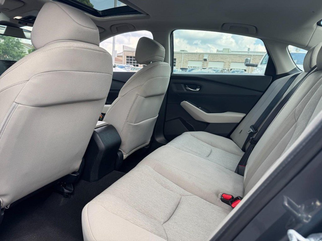 Used 2024 Honda Accord EX image 13