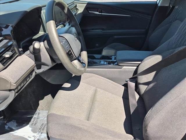 Used 2025 Toyota Camry LE FWD image 15