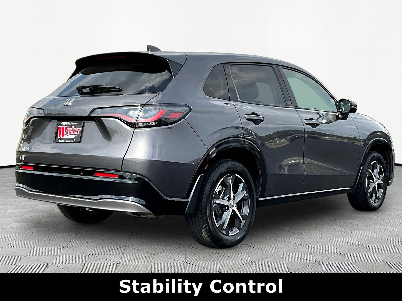 Used 2025 Honda HR-V EX-L image 6