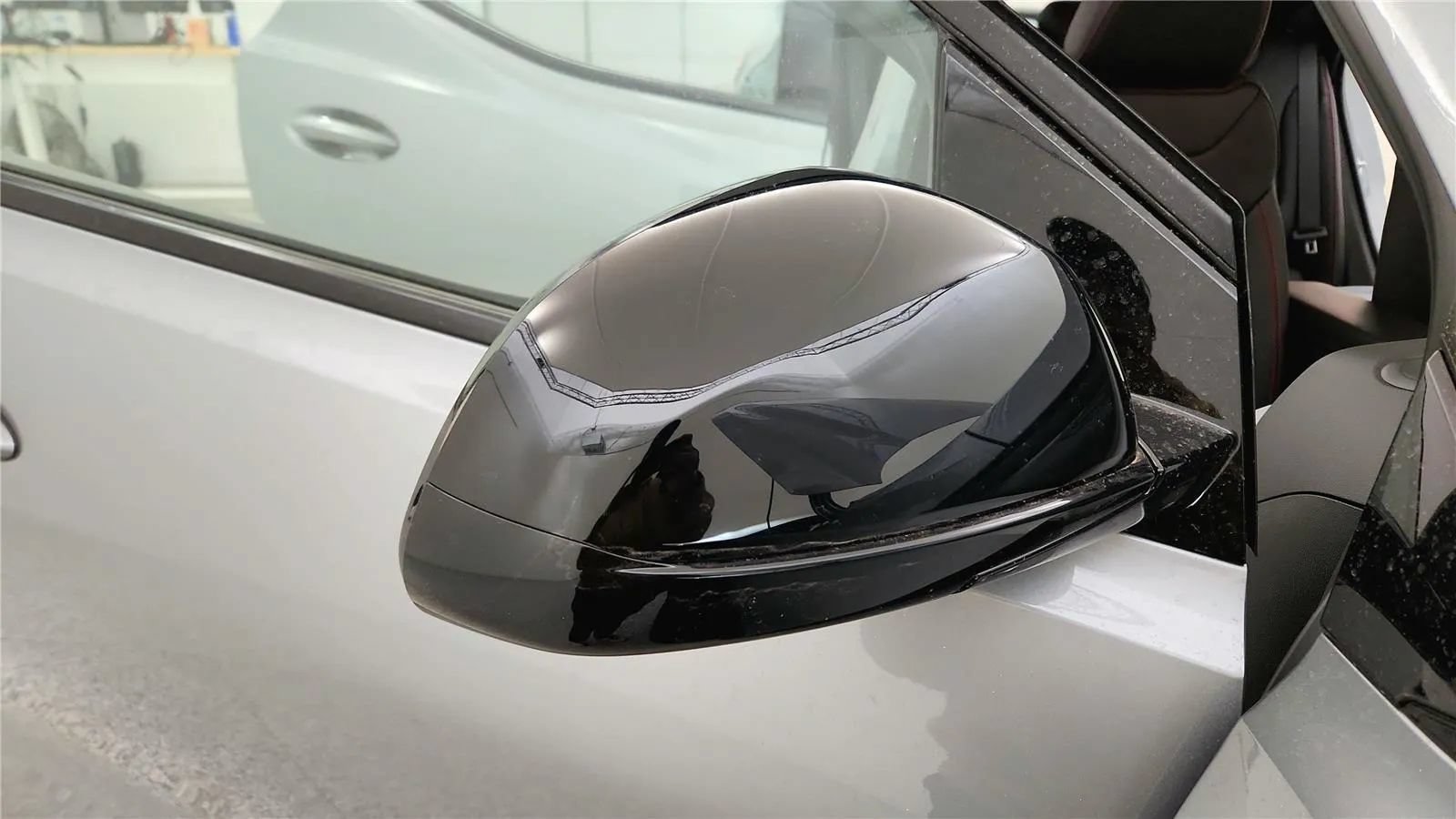 New 2027 Chevrolet Bolt RS w/ Technology Package FWD image 18