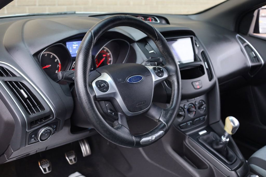Used 2014 Ford Focus ST image 12