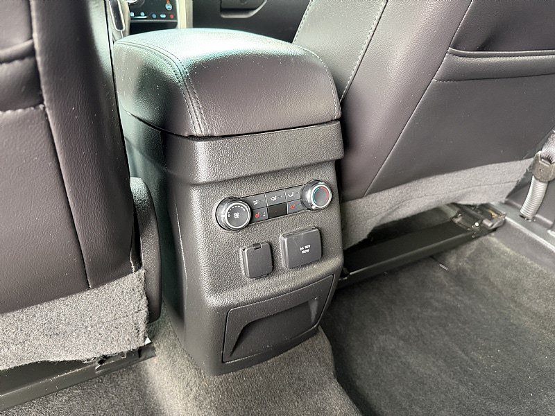Used 2015 Ford Explorer Limited AWD/4WD image 18