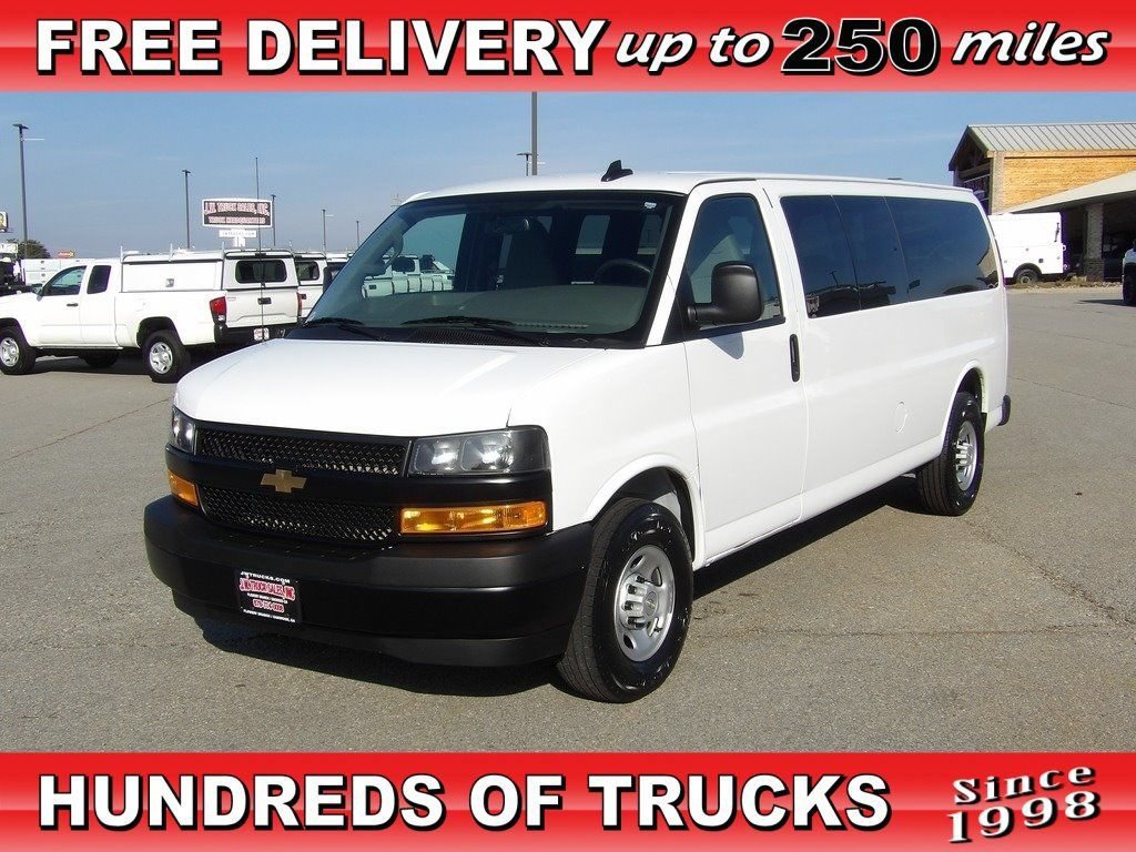 Used 2024 Chevrolet Express 3500 LS RWD image 1