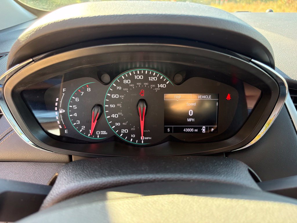 Used 2019 Chevrolet Trax LT w/ LT Convenience Package FWD image 20