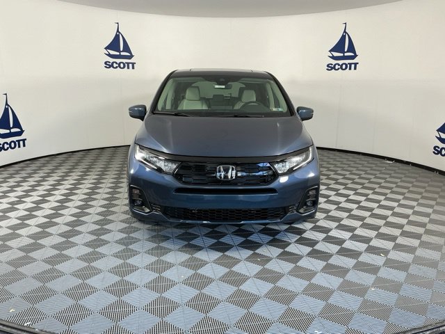 New 2027 Honda Odyssey Touring image 2