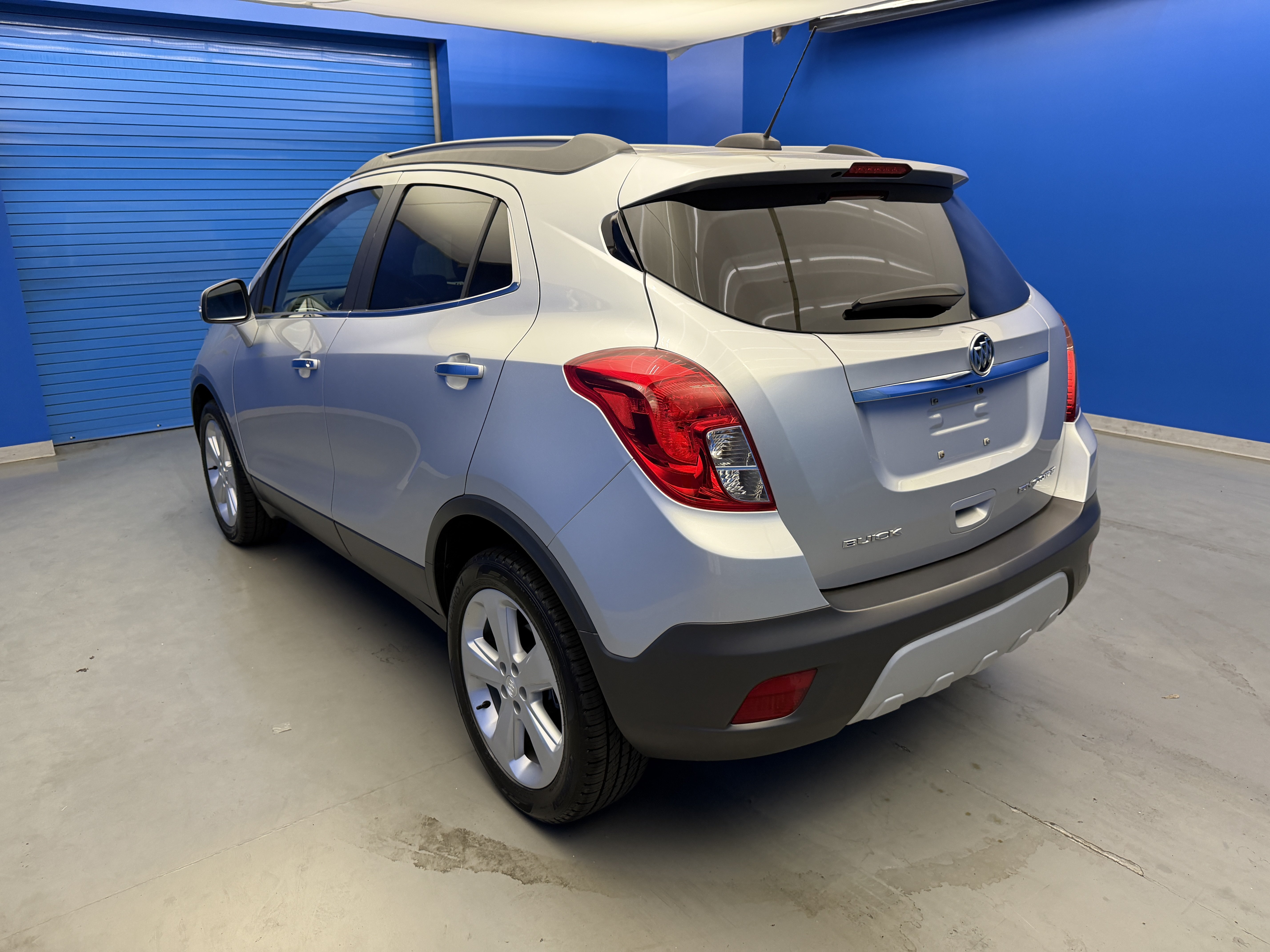 Used 2016 Buick Encore FWD image 5