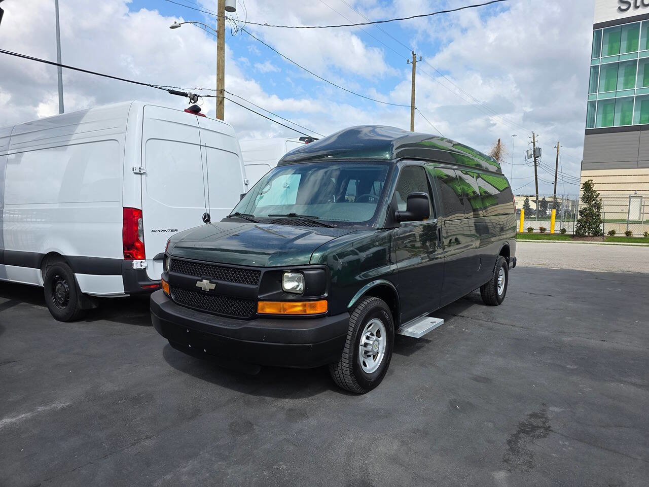 Used 2011 Chevrolet Express 3500 LS image 30