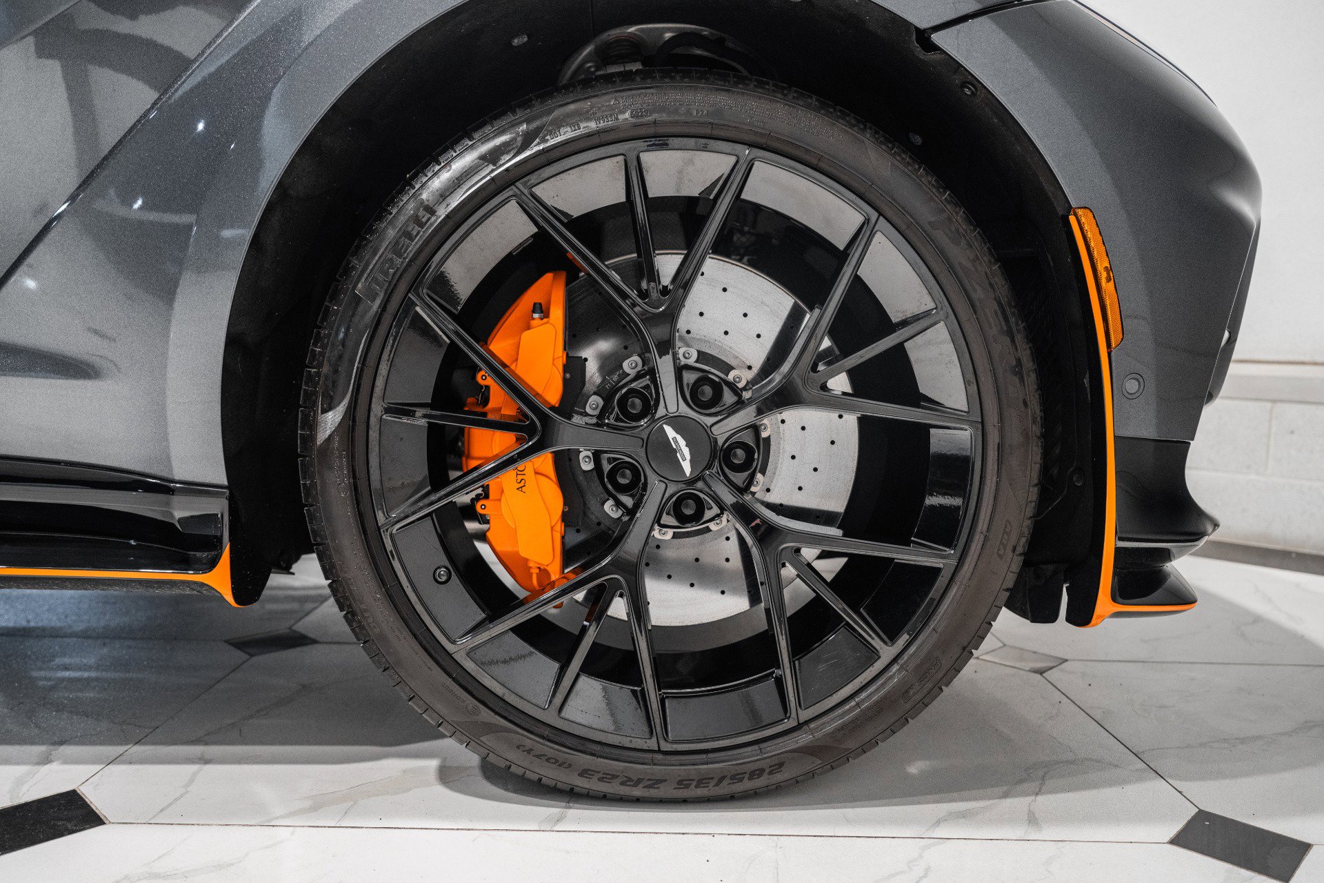 Used 2025 Aston Martin DBX 707 image 56