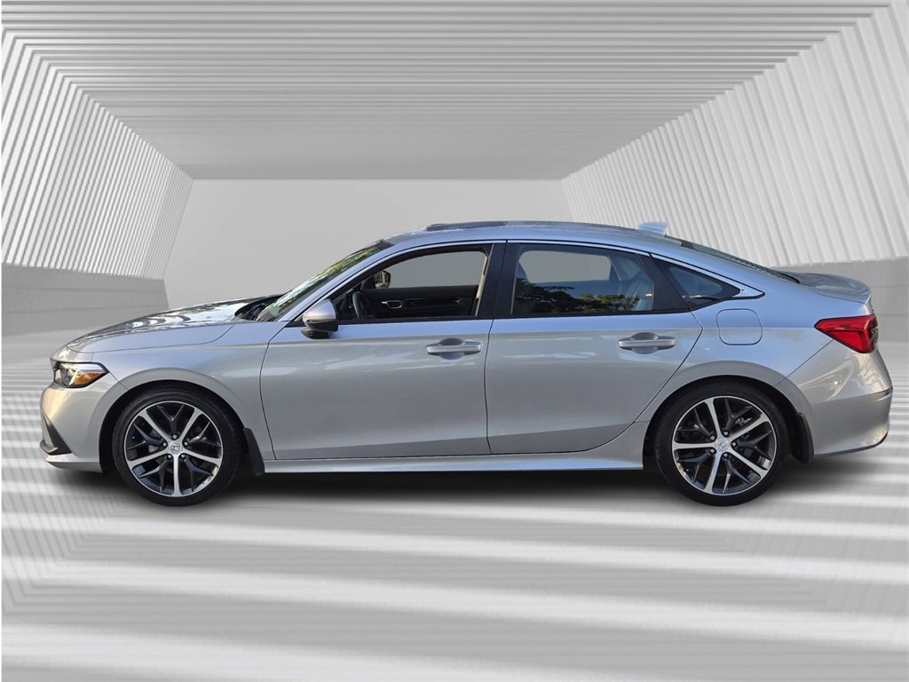 Certified 2024 Honda Civic Touring image 3