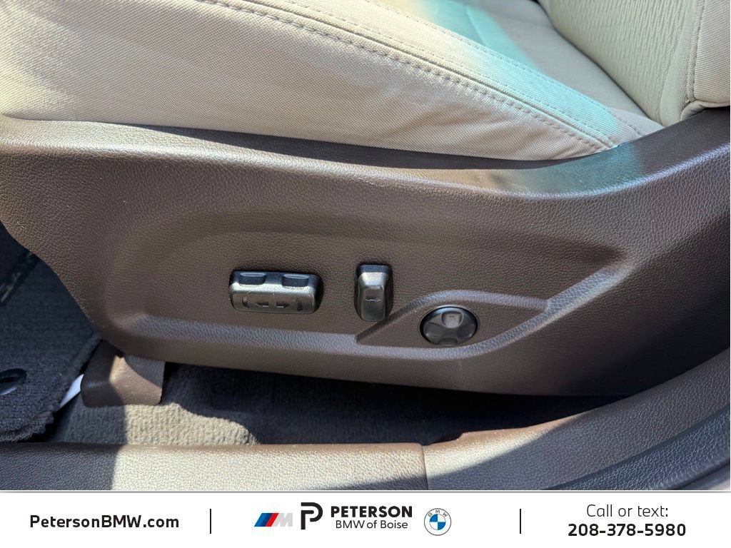 Used 2017 Hyundai Santa Fe Sport AWD/4WD image 23