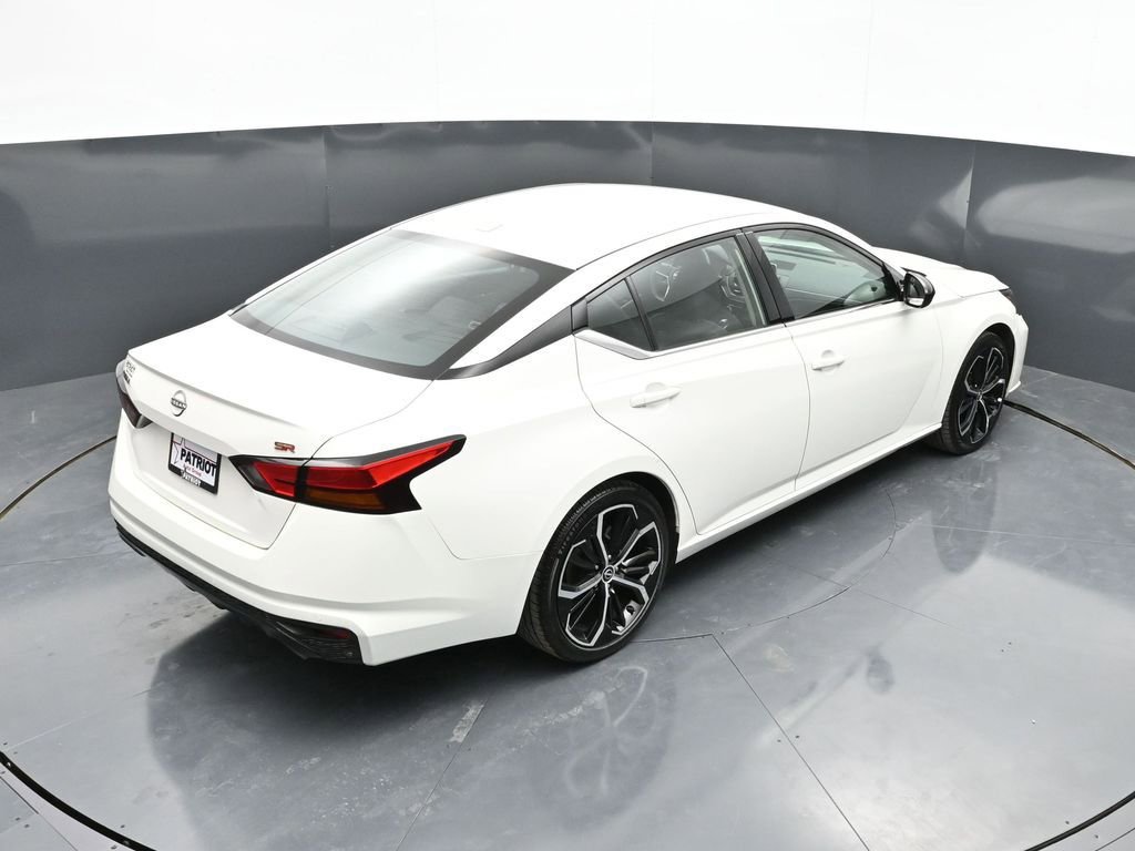 Used 2024 Nissan Altima 2.5 SR image 30