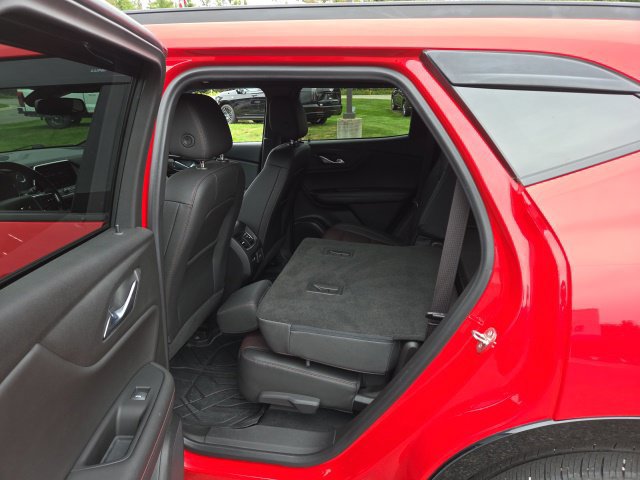 Used 2022 Chevrolet Blazer RS AWD/4WD image 32