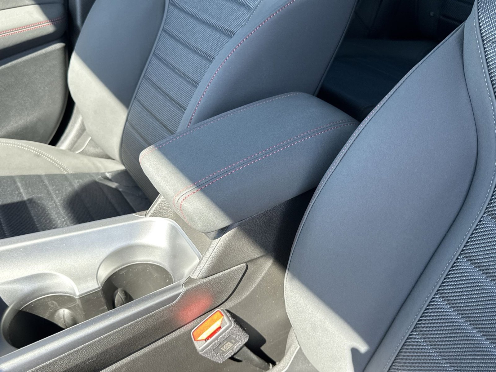 New 2025 Dodge Hornet GT w/ Cold Weather Group image 28