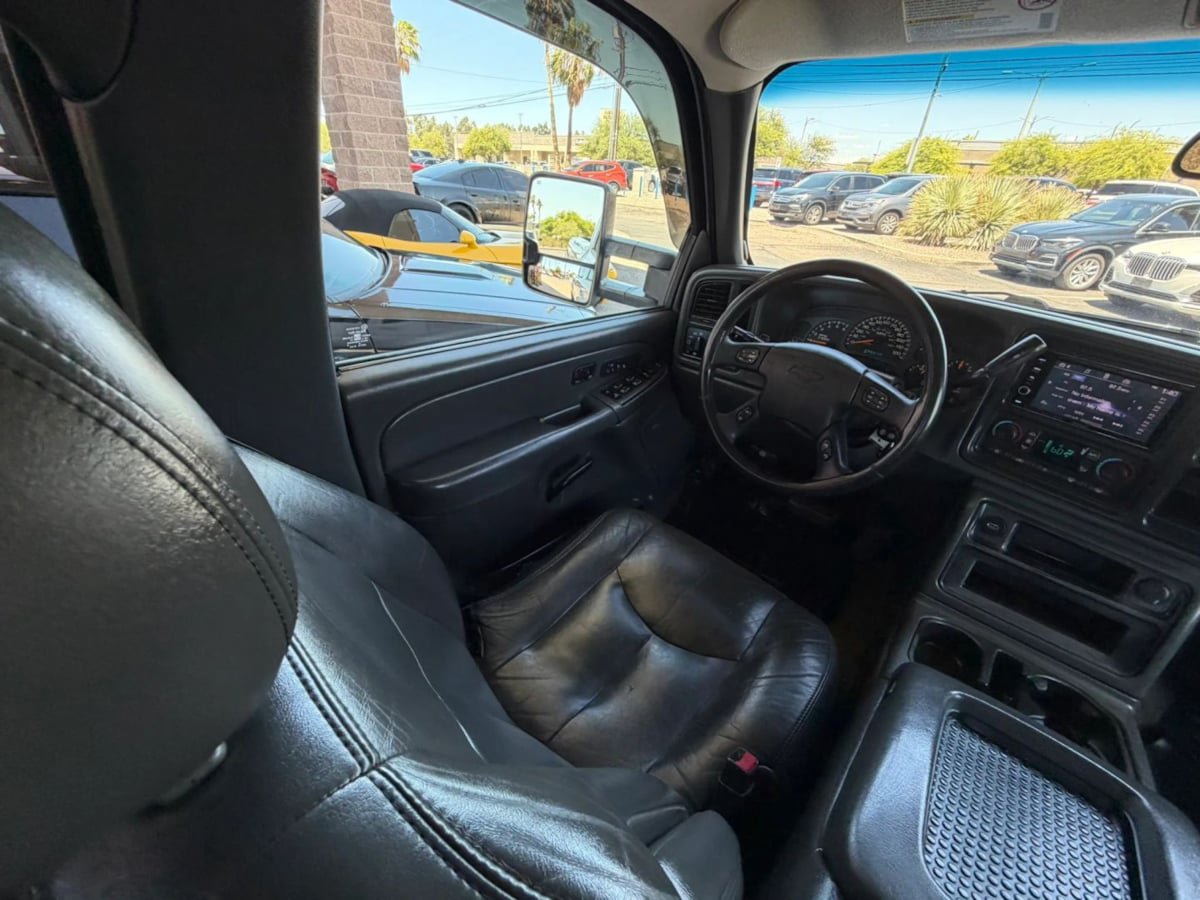 Used 2004 Chevrolet Silverado 2500 LT RWD image 51