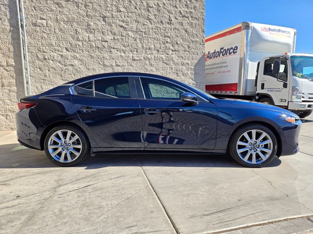 Certified 2023 MAZDA MAZDA3 s FWD image 6