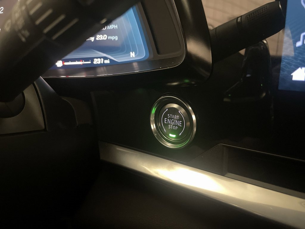 Used 2024 Chevrolet Corvette Stingray Coupe w/ 1LT image 11