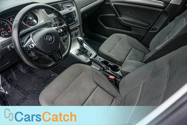 Used 2017 Volkswagen Golf S AWD/4WD image 15