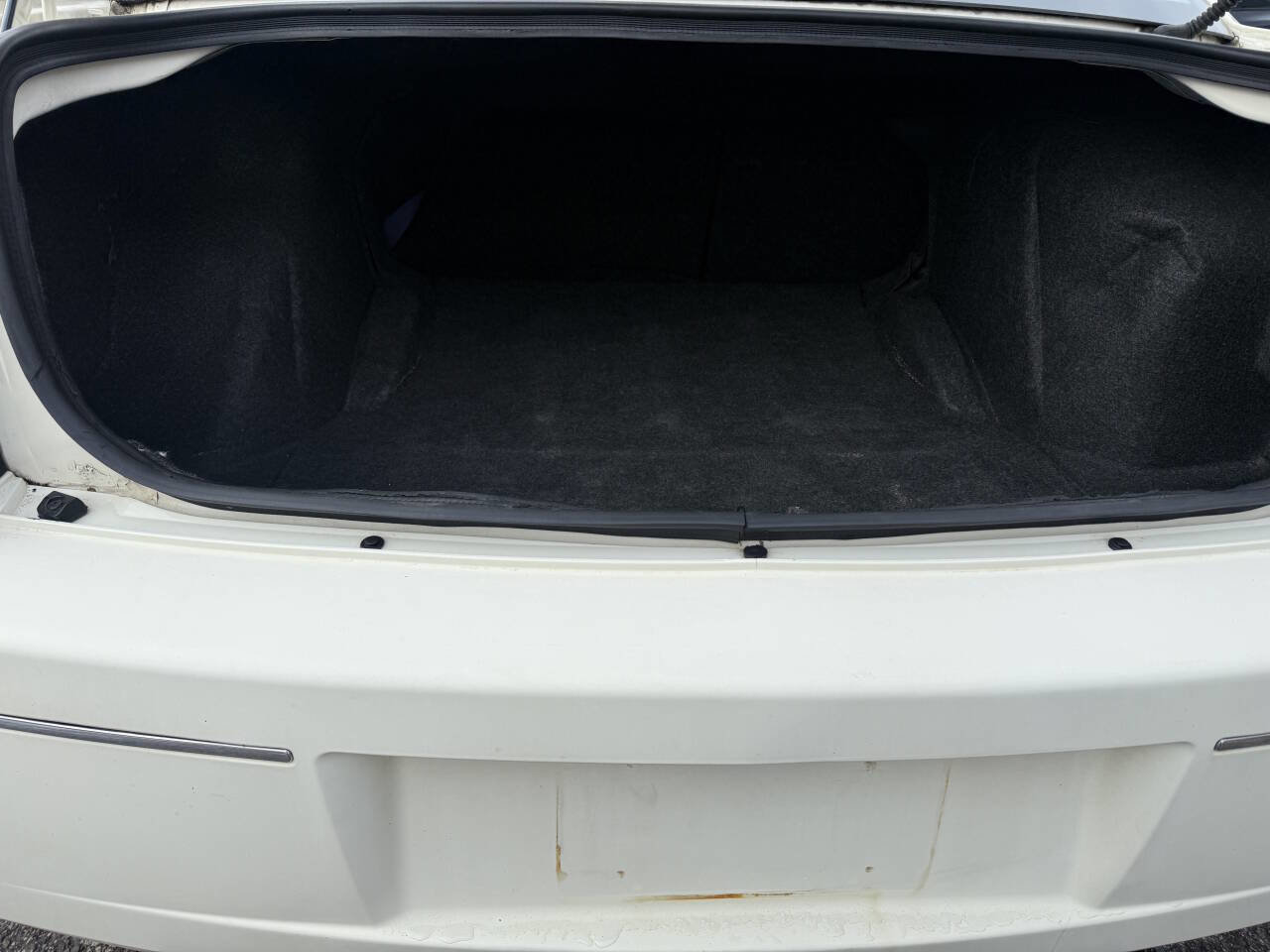 Used 2007 Chrysler 300 Touring image 9