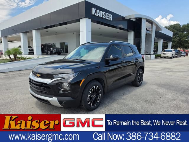 Used 2023 Chevrolet TrailBlazer LT FWD image 1